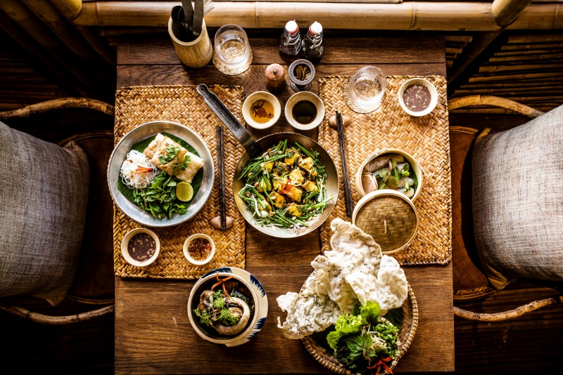 âm thực ăn uống